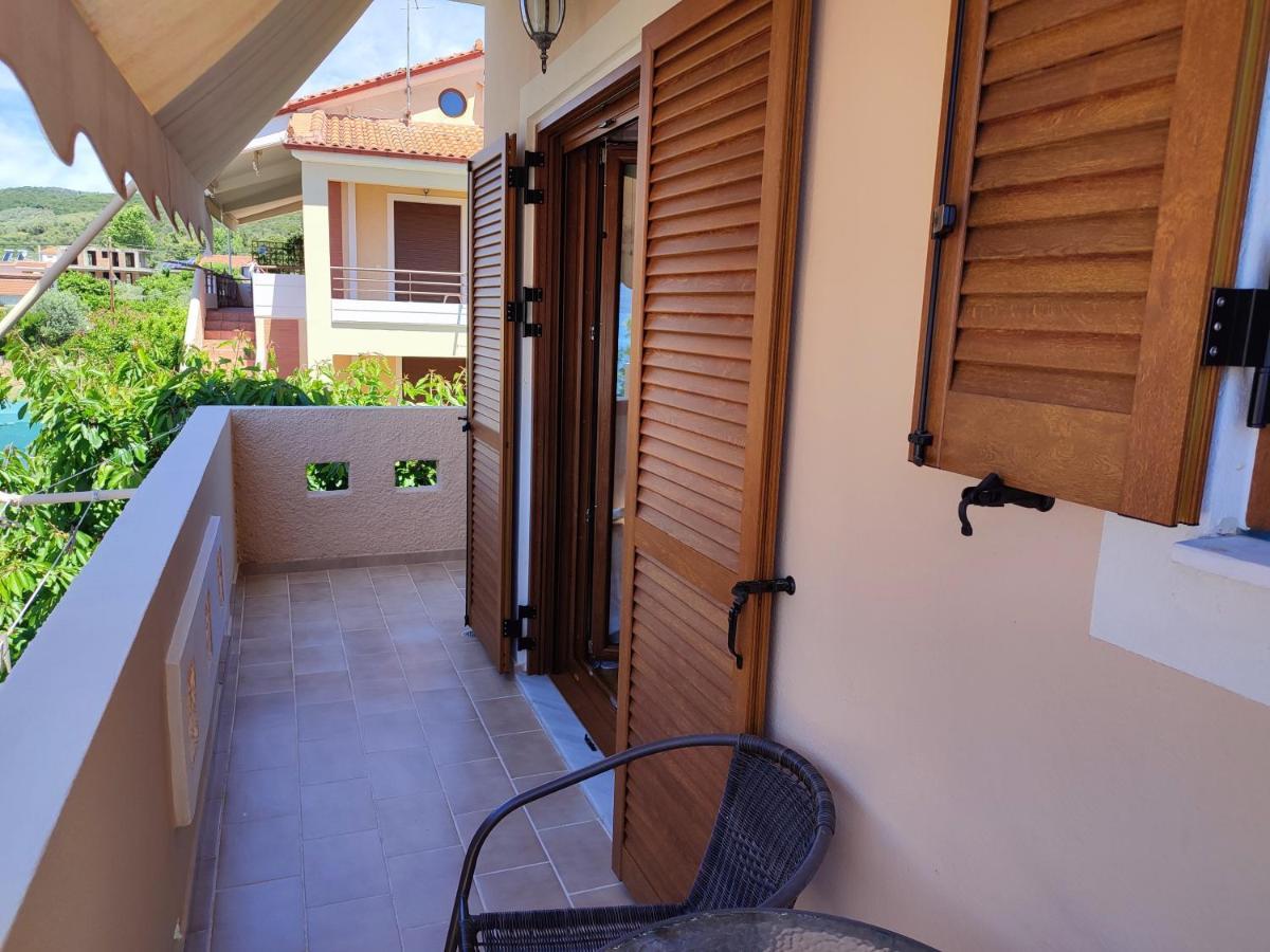 Glyfoneri Maizonettes Apartamento Glífa Exterior foto